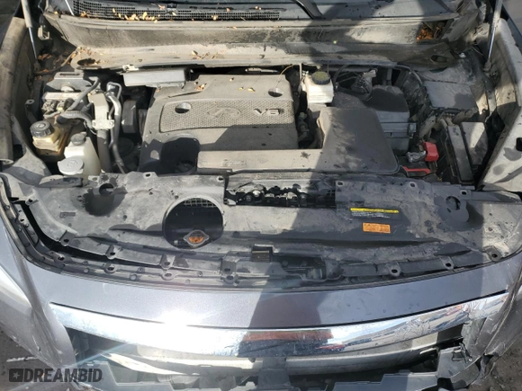2013 Infiniti JX35 with VIN 5N1AL0MM9DC349778, listed as a Copart auction lot 44654805 with 153,273 mi miles and Salvage Title. Bid and sale history available at carsss.com. Image 12.
