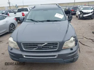 2007 Volvo XC90 V8 with VIN YV4CZ852471365438, listed as a IAAI auction lot 41448132 with 246,077 mi miles. Bid and sale history available at carsss.com. Image 12.