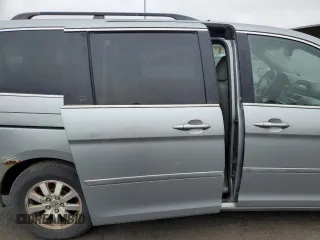 2008 Honda Odyssey EX-L z VIN 5FNRL38758B053436, wystawiony jako Copart lot #58325355 z przebiegiem 161 862 mil mil oraz Czysty tytuł • Clean title. Historia ofert i sprzedaży dostępna na DreamBid. Obrazek 11.