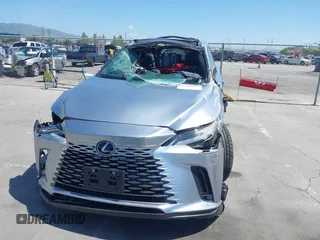 2024 Lexus RX 350h с VIN 2T2BBMCA7RC048589, выставлен на аукционе IAAI как лот 42141636 с пробегом 6 405 миль миль и . История ставок и продаж доступна на DreamBid. Изображение 6.