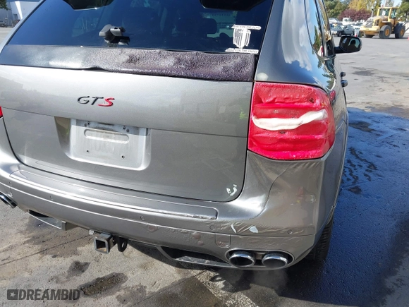 2009 Porsche Cayenne GTS with VIN WP1AD29P49LA61351, listed as a IAAI auction lot 40810730 with 213,628 mi miles. Bid and sale history available at carsss.com. Image 6.
