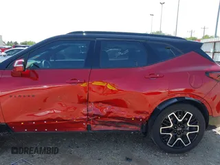 2024 Chevrolet Blazer RS с VIN 3GNKBERS2RS283650, выставлен на аукционе IAAI как лот 42205111 с пробегом 7 384 миль миль и . История ставок и продаж доступна на DreamBid. Изображение 6.
