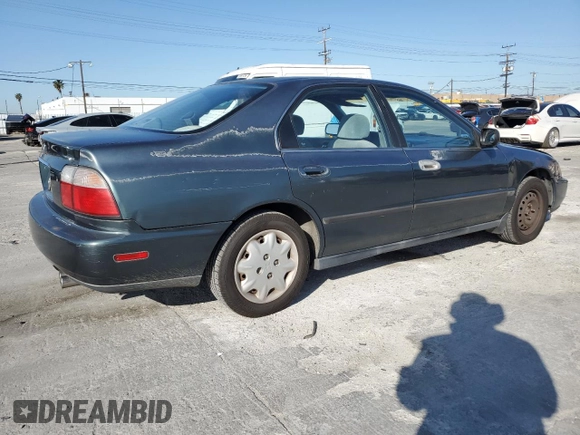 1997 Honda Accord LX with VIN 1HGCD5638VA107882, listed as a Copart auction lot 52155415 with 234,525 mi miles and Salvage Title. Bid and sale history available at carsss.com. Image 3.