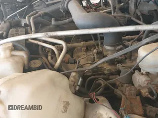 2004 Jeep Wrangler Sport z VIN 1J4FA49S04P754459, wystawiony jako IAAI lot #42723253 z przebiegiem 155 467 mil mil oraz . Historia ofert i sprzedaży dostępna na DreamBid. Obrazek 18.