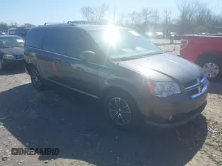 2017 Dodge Grand Caravan SXT with VIN 2C4RDGCG6HR761355, listed as a IAAI auction lot 42204577 with 115,282 mi miles and . Bid and sale history available at DreamBid. Image 1.
