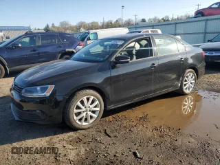2011 Volkswagen Jetta Sedan SE w/Convenience & Sunroof PZEV with VIN 3VWDZ7AJ0BM364987, listed as a Copart auction lot 53563575 with 76,843 mi miles and Salvage Title. Bid and sale history available at carsss.com. Image 1.