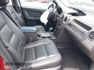 2006 Ford Freestyle Limited z VIN 1FMDK06196GA00215, wystawiony jako IAAI lot #42300513 z przebiegiem 83 615 mil mil oraz . Historia ofert i sprzedaży dostępna na DreamBid. Obrazek 5.