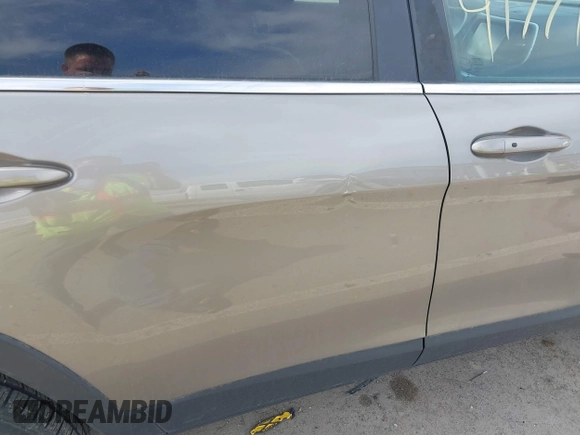 2018 Jeep Cherokee Latitude Plus with VIN 1C4PJMLXXJD571713, listed as a IAAI auction lot 41771661 with 87,580 mi miles and . Bid and sale history available at DreamBid. Image 18.