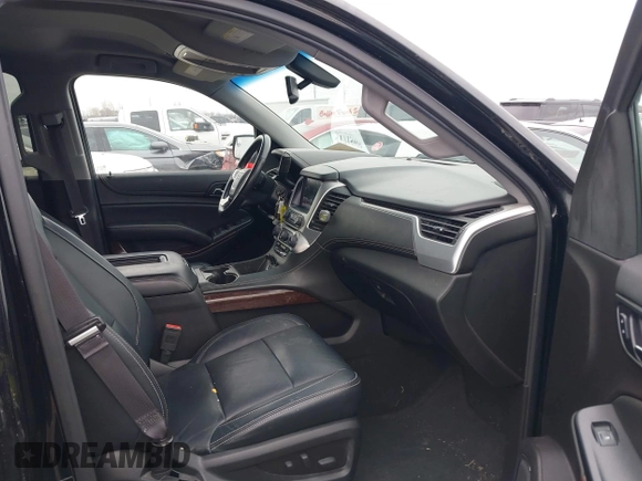 2016 GMC Yukon SLE with VIN 1GKS2AKC2GR357481, listed as a IAAI auction lot 41715909 with 165,377 mi miles. Bid and sale history available at carsss.com. Image 5.