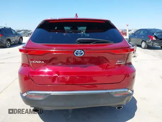 2022 Toyota Venza LE with VIN JTEAAAAH1NJ106479, listed as a IAAI auction lot 41764101 with 31,848 mi miles. Bid and sale history available at carsss.com. Image 17.