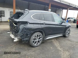2021 BMW X1 xDrive28i z VIN WBXJG9C06M5T76049, wystawiony jako Copart lot #51816115 z przebiegiem 59 656 mil mil oraz Szkoda całkowita • Salvage title. Historia ofert i sprzedaży dostępna na DreamBid. Obrazek 3.