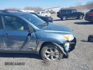 2010 Toyota RAV4 Ltd with VIN 2T3DK4DV6AW021926, listed as a IAAI auction lot 41694925 with 239,381 mi miles. Bid and sale history available at carsss.com. Image 18.