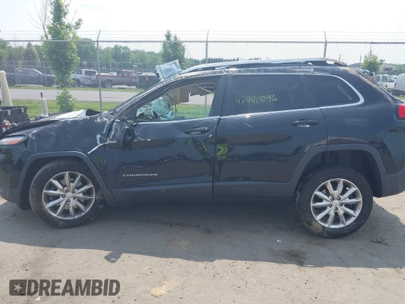 2017 Jeep Cherokee Limited с VIN 1C4PJMDS4HW631244, выставлен на аукционе IAAI как лот 42440296 с пробегом 111 461 миль миль и . История ставок и продаж доступна на DreamBid. Изображение 14.