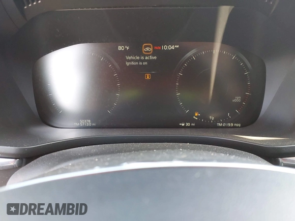 2018 Volvo XC60 Momentum with VIN YV4A22RK3J1040015, listed as a IAAI auction lot 42098399 with 57,130 mi miles and . Bid and sale history available at DreamBid. Image 7.