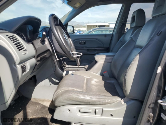 2004 Honda Pilot EX with VIN 2HKYF18664H615189, listed as a Copart auction lot 44841725 with 219,922 mi miles and Salvage Title. Bid and sale history available at carsss.com. Image 7.