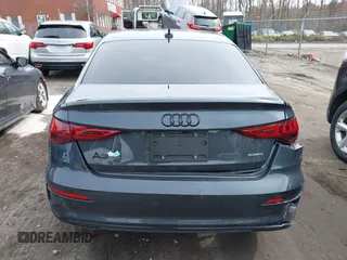 2024 Audi A3 Premium Plus z VIN WAUHUDGY6RA138401, wystawiony jako IAAI lot #41806406 z przebiegiem 4 315 mil mil oraz . Historia ofert i sprzedaży dostępna na DreamBid. Obrazek 16.