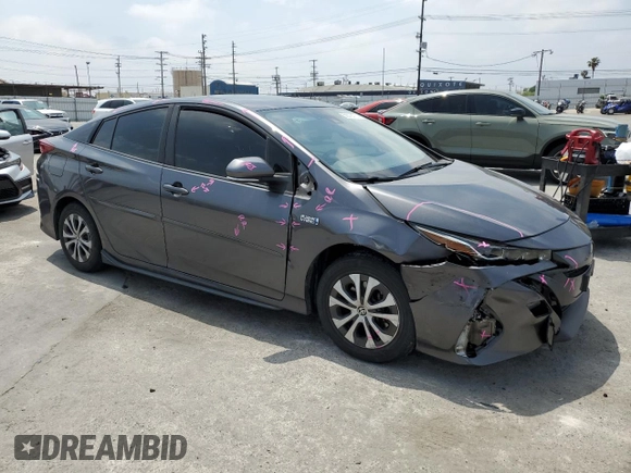 2022 Toyota Prius LE z VIN JTDKAMFP7N3210649, wystawiony jako Copart lot #55572175 z przebiegiem 40 565 mil mil oraz Szkoda całkowita • Salvage title. Historia ofert i sprzedaży dostępna na DreamBid. Obrazek 4.