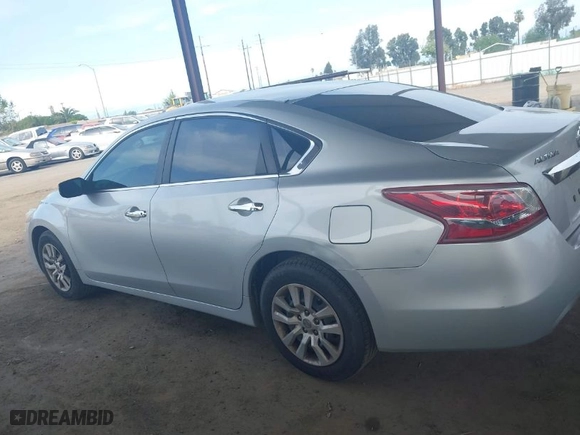 2013 Nissan Altima 2.5 S with VIN 1N4AL3AP1DN435181, listed as a IAAI auction lot 41974025 with 143,434 mi miles. Bid and sale history available at carsss.com. Image 14.