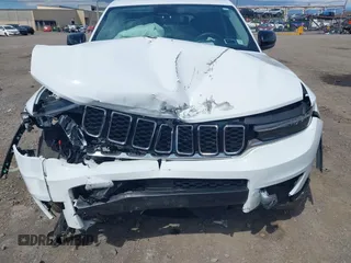 2022 Jeep Grand Cherokee Limited with VIN 1C4RJKBG7N8555451, listed as a IAAI auction lot 42670111 with 51,520 mi miles and . Bid and sale history available at DreamBid. Image 10.