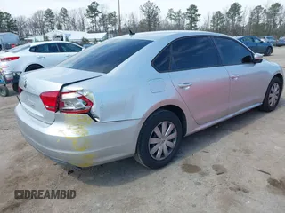 2013 Volkswagen Passat Wolfsburg Edition with VIN 1VWAH7A37DC132561, listed as a IAAI auction lot 41913353 with 125,709 mi miles and . Bid and sale history available at DreamBid. Image 4.