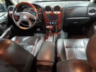 2007 GMC Envoy Denali z VIN 1GKET63M072175933, wystawiony jako Copart lot #53562465 z przebiegiem 225 694 mil mil oraz Szkoda całkowita • Salvage title. Historia ofert i sprzedaży dostępna na DreamBid. Obrazek 8.