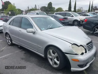 2005 Mercedes-Benz C 230 Kompressor with VIN WDBRF40JX5F629659, listed as a IAAI auction lot 41772158 with 183,008 mi miles and . Bid and sale history available at DreamBid. Image 12.