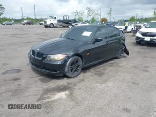2009 BMW 3 Series 328i z VIN WBAPH57509NM34356, wystawiony jako IAAI lot #42011776 z przebiegiem 132 646 mil mil oraz . Historia ofert i sprzedaży dostępna na DreamBid. Obrazek 2.