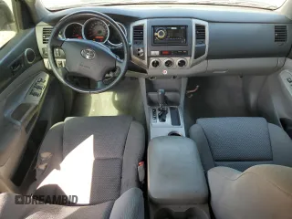 2008 Toyota Tacoma PreRunner z VIN 3TMKU72N78M014792, wystawiony jako Copart lot #57792545 z przebiegiem 254 847 mil mil oraz Szkoda całkowita • Salvage title. Historia ofert i sprzedaży dostępna na DreamBid. Obrazek 8.