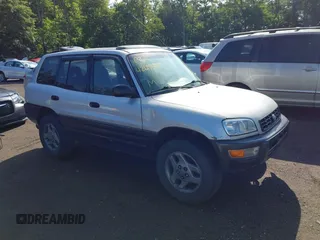 1998 Toyota RAV4 with VIN JT3HP10V2W0173998, listed as a IAAI auction lot 42698490 with 209,788 mi miles and . Bid and sale history available at DreamBid. Image 1.