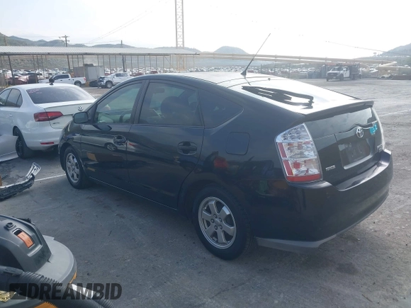 2008 Toyota Prius with VIN JTDKB20U887735992, listed as a IAAI auction lot 41895532 with 166,359 mi miles. Bid and sale history available at carsss.com. Image 3.