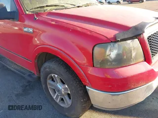 2005 Ford F-150 STX with VIN 1FTRX12W35FA03246, listed as a IAAI auction lot 41824509 with 282,022 mi miles. Bid and sale history available at carsss.com. Image 12.