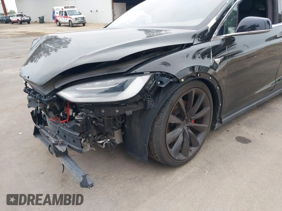 2020 Tesla Model X P90D with VIN 5YJXCDE4XLF296255, listed as a IAAI auction lot 42087953 with 45,411 mi miles. Bid and sale history available at carsss.com. Image 19.