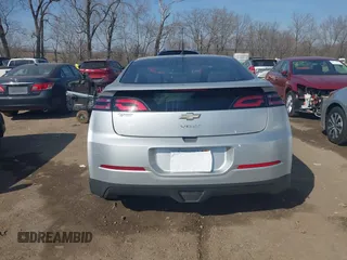 2013 Chevrolet Volt with VIN 1G1RA6E46DU103630, listed as a IAAI auction lot 41774353 with 127,097 mi miles and . Bid and sale history available at carsss.com. Image 16.