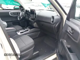 2024 Ford Bronco Sport Big Bend z VIN 3FMCR9B64RRF67202, wystawiony jako IAAI lot #42028035 z przebiegiem 454 mil mil oraz . Historia ofert i sprzedaży dostępna na DreamBid. Obrazek 5.