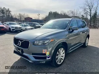 2016 Volvo XC90 T6 Momentum z VIN YV4A22PK0G1024382, wystawiony jako IAAI lot #41911391 z przebiegiem 204 824 mil mil oraz . Historia ofert i sprzedaży dostępna na DreamBid. Obrazek 2.