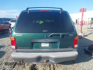 2000 Ford Explorer XLS z VIN 1FMZU62X3YUB73486, wystawiony jako IAAI lot #42542833 z przebiegiem 241 572 mil mil oraz . Historia ofert i sprzedaży dostępna na DreamBid. Obrazek 16.
