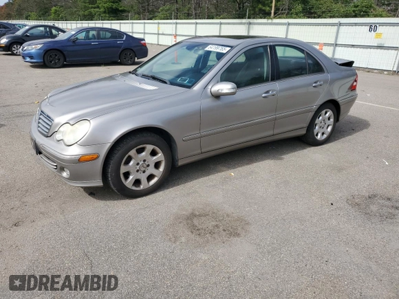 2005 Mercedes-Benz C 240 с VIN WDBRF81J75F691879, выставлен на аукционе Copart как лот 64199765 с пробегом 79 163 миль миль и Списание • Salvage title. История ставок и продаж доступна на DreamBid. Изображение 1.
