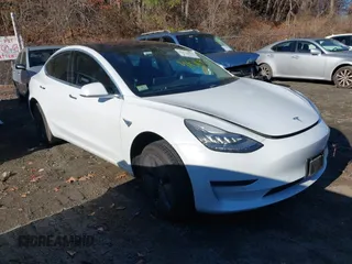 2018 Tesla Model 3 Long Range Battery with VIN 5YJ3E1EB5JF108633, listed as a IAAI auction lot 41016970 with 90,175 mi miles and . Bid and sale history available at DreamBid. Image 1.