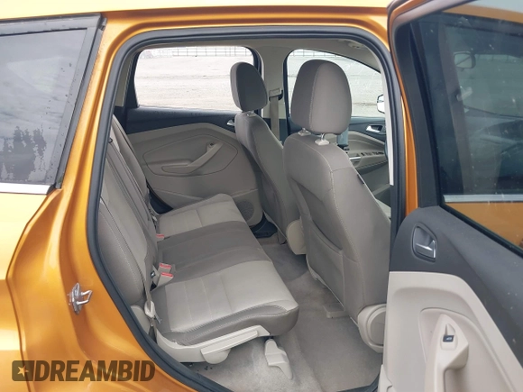 2016 Ford Escape SE with VIN 1FMCU0GX3GUB75572, listed as a IAAI auction lot 41869920 with 154,586 mi miles and . Bid and sale history available at carsss.com. Image 8.