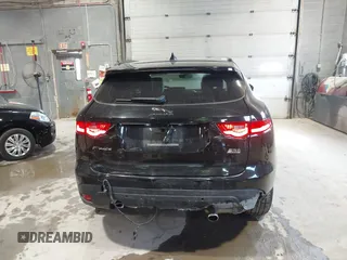 2020 Jaguar F-Pace 25t Prestige z VIN SADCK2FX0LA646522, wystawiony jako IAAI lot #41466101 z przebiegiem 44 180 mil mil oraz . Historia ofert i sprzedaży dostępna na DreamBid. Obrazek 16.