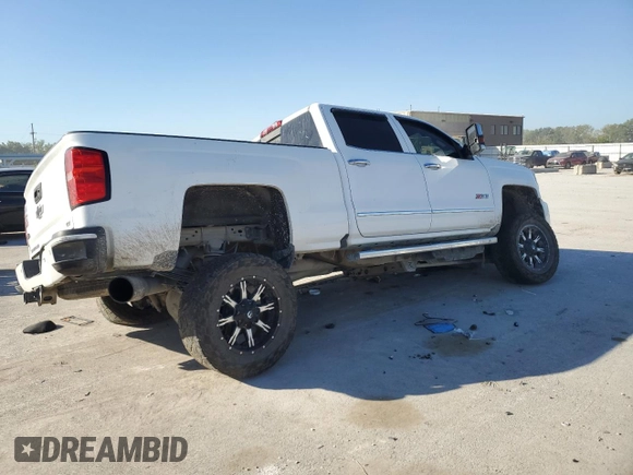 2017 Chevrolet Silverado 3500HD LTZ with VIN 1GC4K0EY8HF108983, listed as a Copart auction lot 73534014 with 121,390 mi miles and Salvage Title. Bid and sale history available at carsss.com. Image 3.
