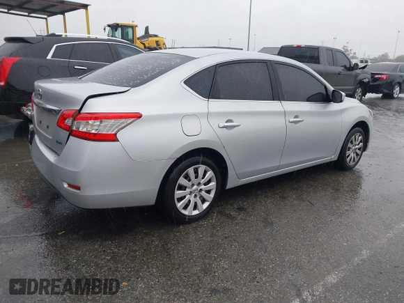2014 Nissan Sentra S with VIN 3N1AB7AP0EY242497, listed as a IAAI auction lot 41573653 with 89,500 mi miles and . Bid and sale history available at DreamBid. Image 4.