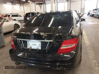 2012 Mercedes-Benz C-Class C 250 Sport with VIN WDDGF4HB7CA623260, listed as a IAAI auction lot 40928790 with 1 mi miles. Bid and sale history available at carsss.com. Image 17.