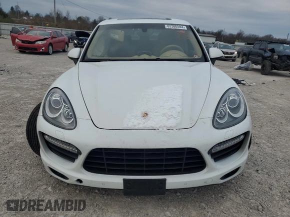 2012 Porsche Cayenne Turbo z VIN WP1AC2A23CLA83951, wystawiony jako Copart lot #82380594 z przebiegiem Nie podano mil oraz Szkoda całkowita • Salvage title. Historia ofert i sprzedaży dostępna na DreamBid. Obrazek 5.