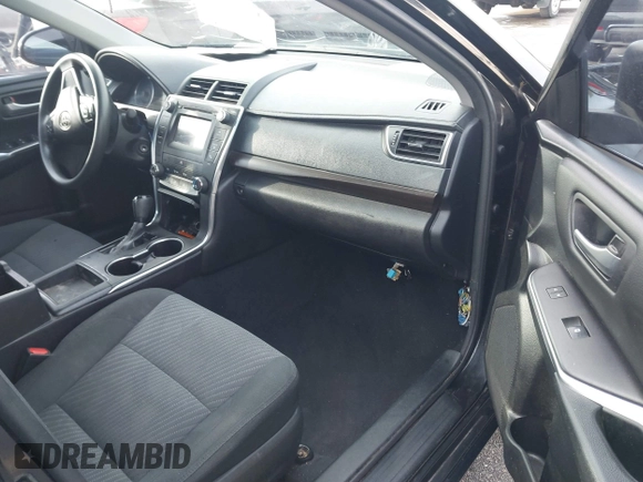 2017 Toyota Camry XLE z VIN 4T1BF1FK8HU343001, wystawiony jako IAAI lot #41487686 z przebiegiem 214 682 mil mil oraz . Historia ofert i sprzedaży dostępna na DreamBid. Obrazek 5.