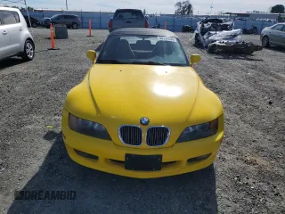 1997 BMW 3 Series 1.9L with VIN 4USCH7323VLE05171, listed as a Copart auction lot 45728635 with 81,239 mi miles and Clean Title. Bid and sale history available at carsss.com. Image 5.