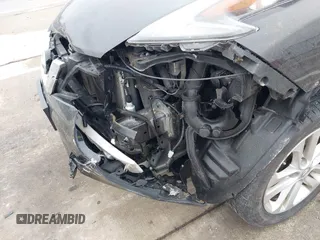 2015 Nissan Juke SL z VIN JN8AF5MV6FT565581, wystawiony jako IAAI lot #41186616 z przebiegiem 142 065 mil mil oraz . Historia ofert i sprzedaży dostępna na DreamBid. Obrazek 6.