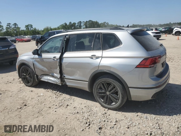 2022 Volkswagen Tiguan SE R-Line Black with VIN 3VVCB7AX1NM174113, listed as a Copart auction lot 51280465 with 42,260 mi miles and Clean title. Bid and sale history available at DreamBid. Image 2.
