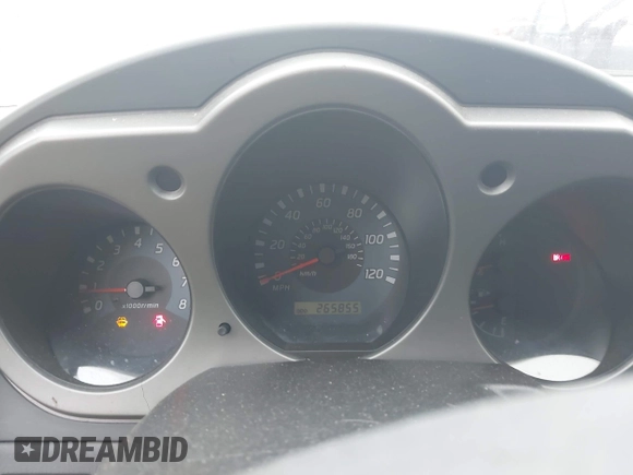 2002 Nissan Xterra XE with VIN 5N1ED28T82C589476, listed as a IAAI auction lot 42235647 with 265,855 mi miles and . Bid and sale history available at DreamBid. Image 7.