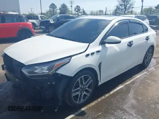 2019 Kia Forte S with VIN 3KPF34AD2KE028516, listed as a IAAI auction lot 41749001 with 233,472 mi miles. Bid and sale history available at carsss.com. Image 2.